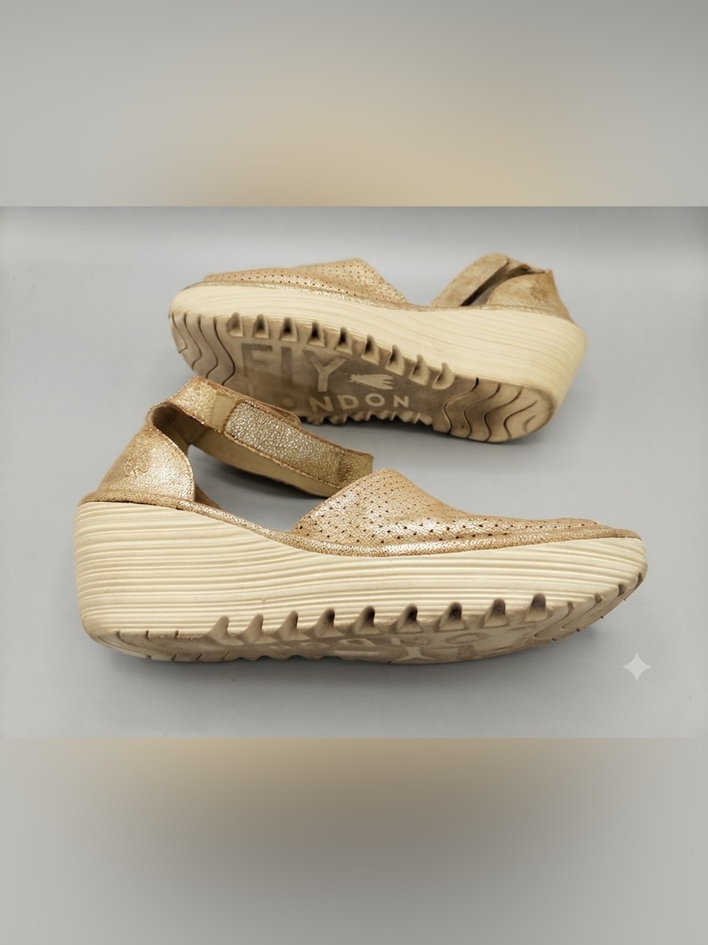 FLY London Metallic Gold Perforated Wedge Sandals “Yake” 39/US 8-8.5 - Picture 2 of 5